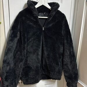 Cozy Black Mens quarter zip teddy bear throw over